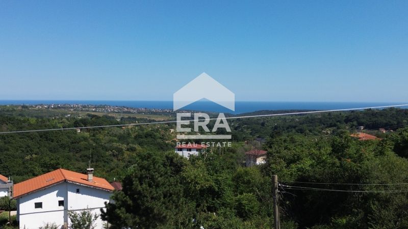 Ексклузивен урегулиран поземлен имот за продажба, с ток и вода, в м-т
