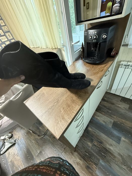 Продавам дамски ботуши номер 39 Posh