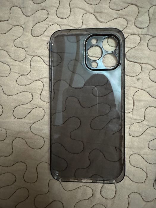 Чехлы на IPhone 13 Pro Max