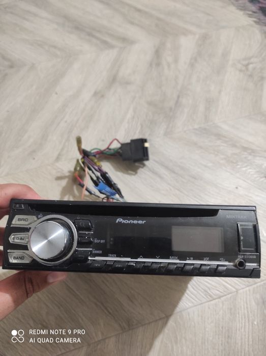 Pioneer радио за кола