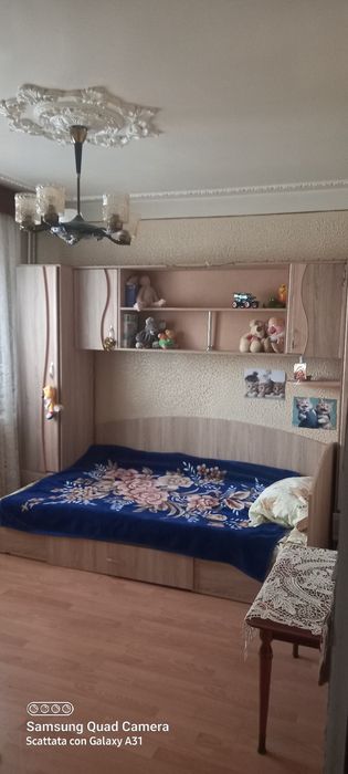Vand apartament 3 camere