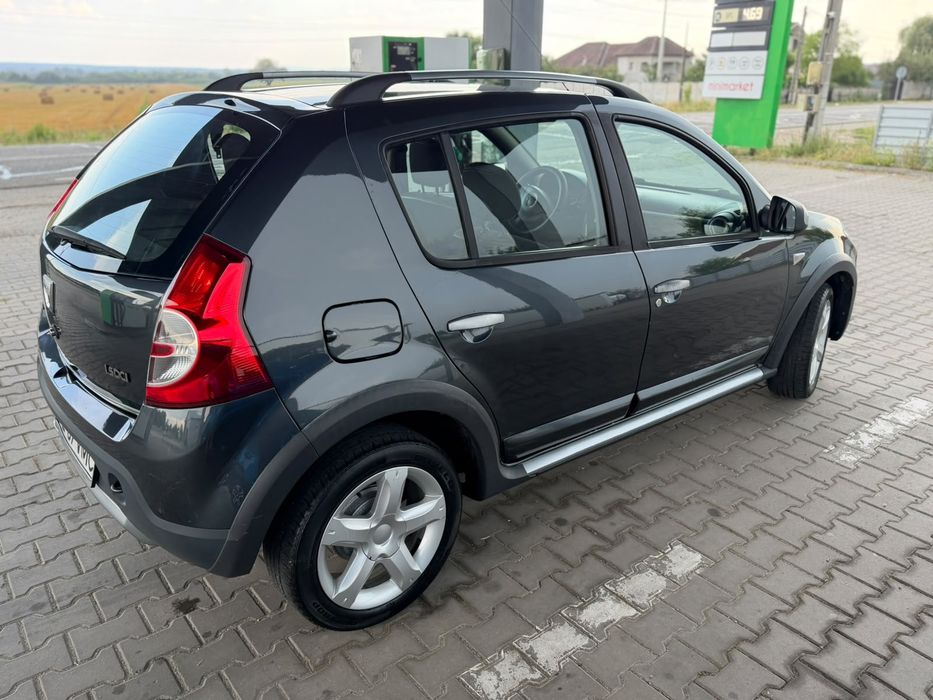 DACIA Sandero Stepway 2010 — imagine 3