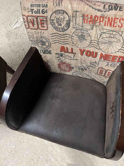 винтидж столове с дървена конструкция