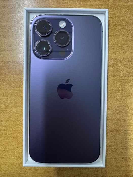 Iphone 14 pro темно синий