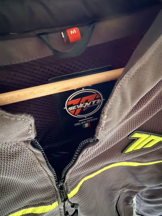 Geaca moto seventy