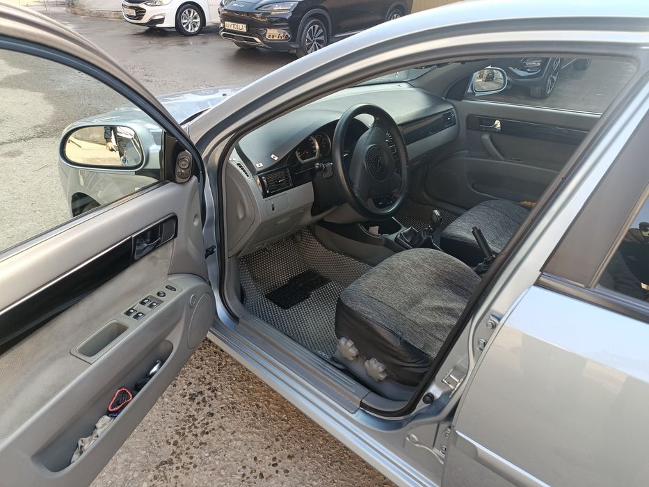 Lasetti. 2 pozitsiya