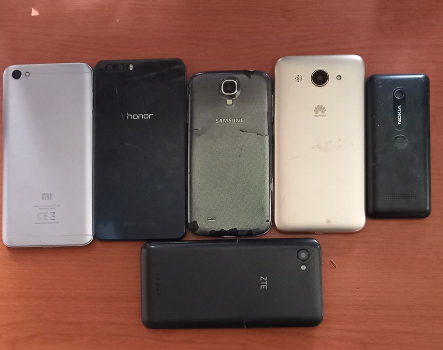 Продам телефоны рабочие