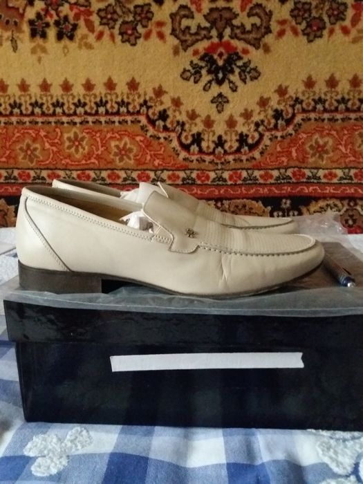 Продам     кожаные    туфли