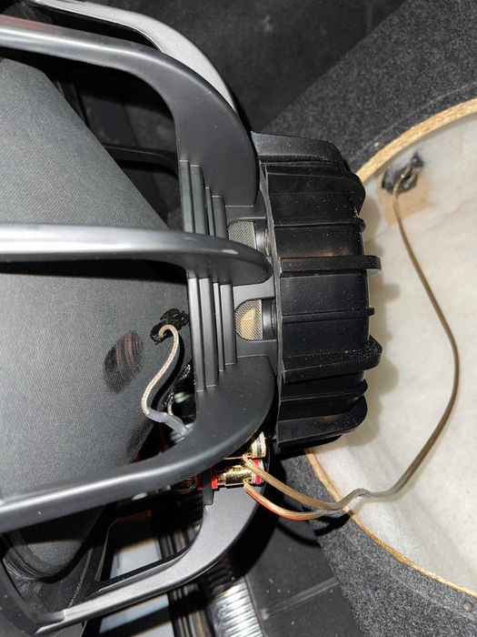 Helix Deep Blue 15" – бас каса/bass каса