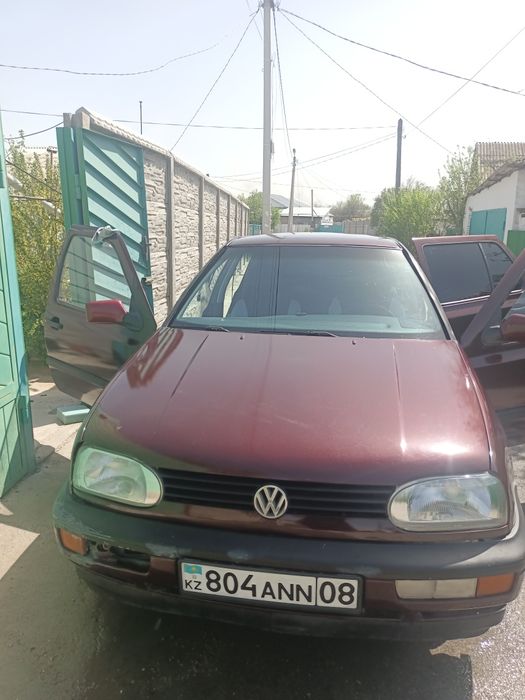 Продам машину гольф 3