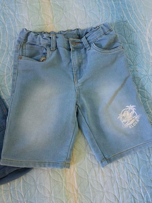 Два чифта къси панталонки
