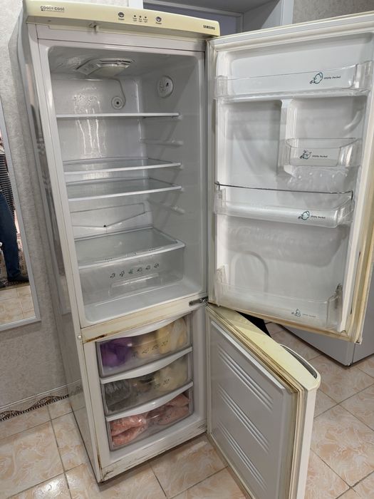 Холодильник самсунг