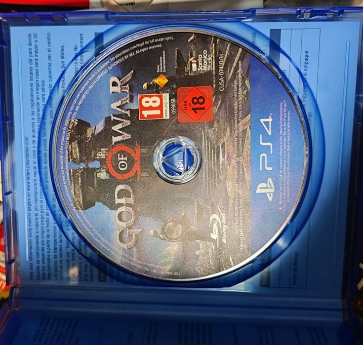 Игра за PS4 god of war
