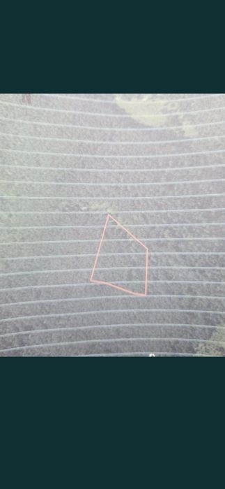 Vand casa batraneasca cu teren si padure