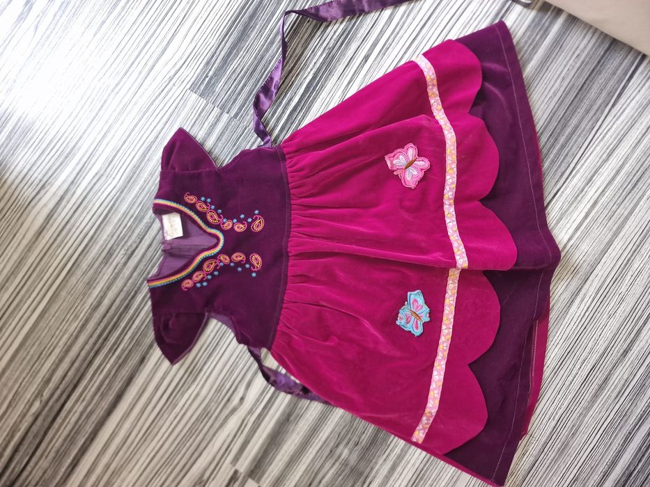 Hainute diverse pentru fete