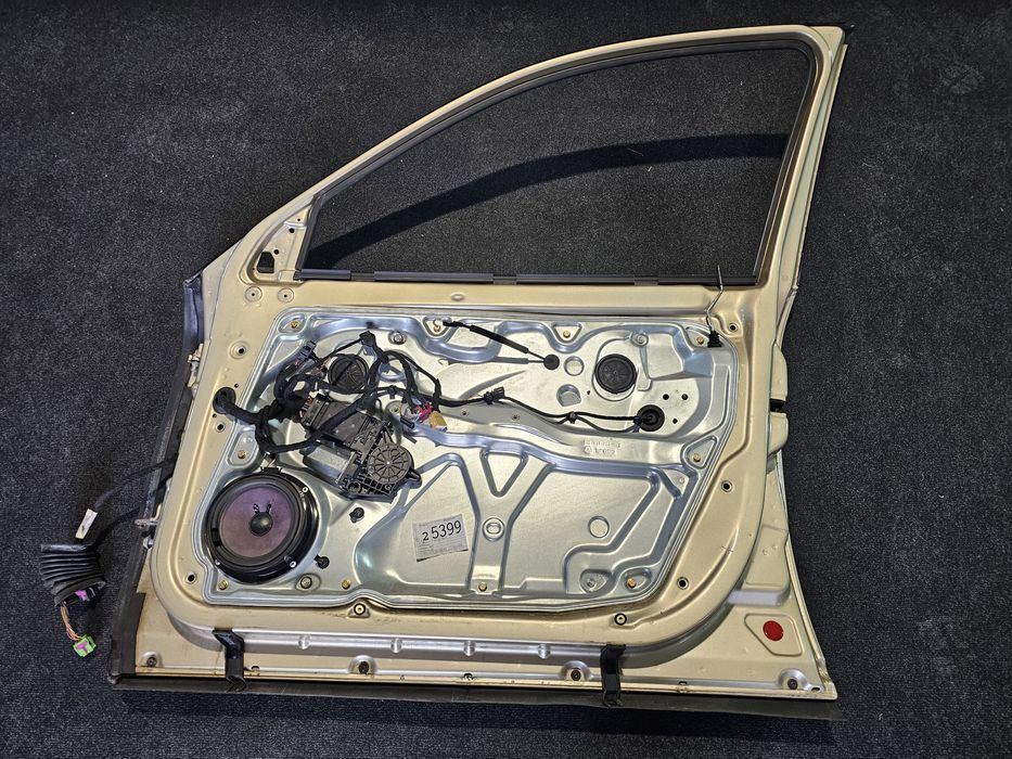 usa stanga dreapta fata spate originala volkswagen passat b5.5 (sedan)