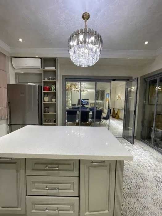 ;Яккасарай‼️3ком квартира 134м2 кирпич Автор проект 8роддом