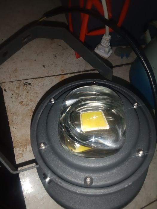 Светильник лампа