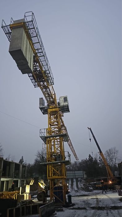 Башенный кран ZOOMLION