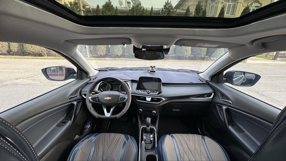 Продам Tracker 2 premier