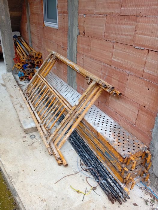 Schele Metalice Constructii