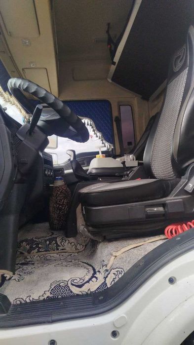 SHACMAN Furgon 9 metrlik