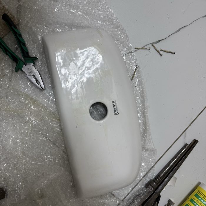 Продается напольный унитаз , новый