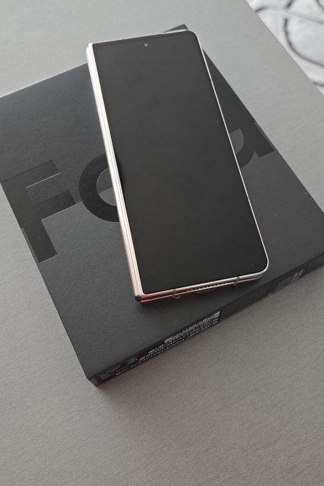 Samsung Z fold 4 256 12 gb