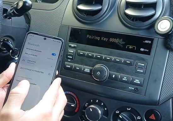 магнитофон NEXIA 3 пацветкой белый ikrani knopkleri aqa  terilgen