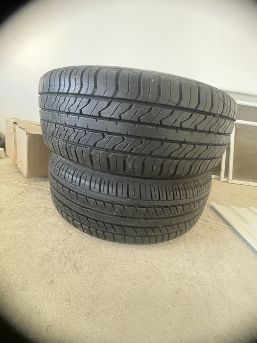 Автошины бу в хорошем состояний две штуки летний