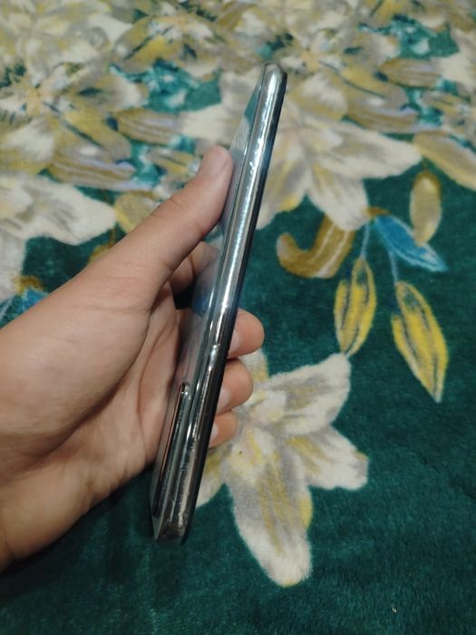 Redmi note 8 sotiladi holati b/u