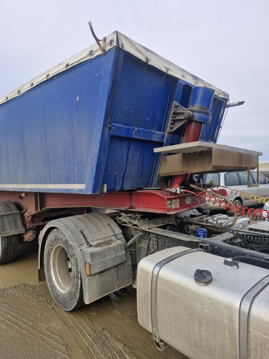 Semiremorca mierling