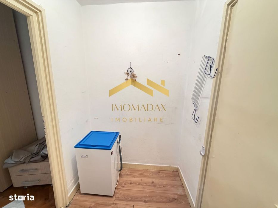 Piata 700- 2 camere- Centrala proprie