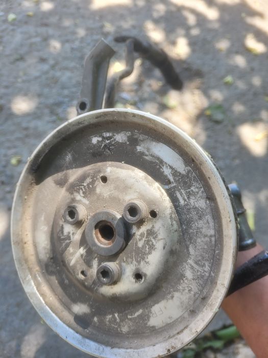 гур насос на ауди 2.8 пассатб5