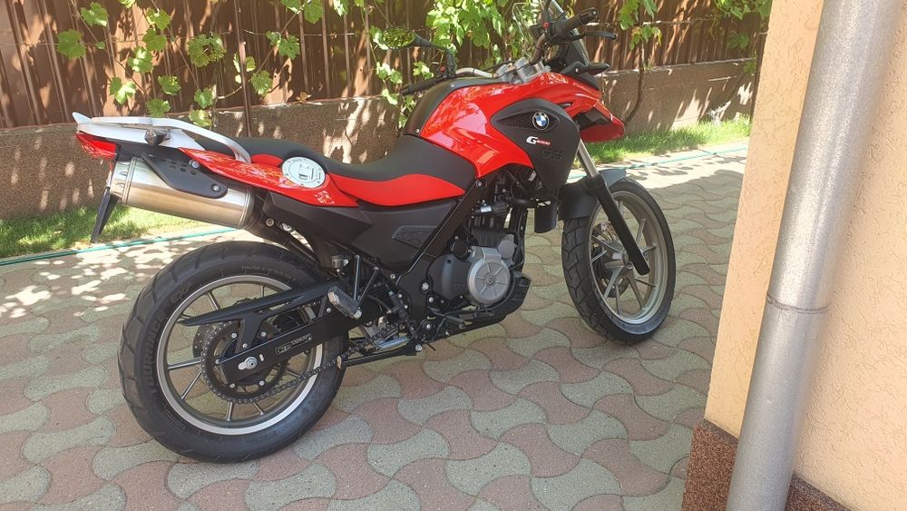 Vînd moto BMW 650G