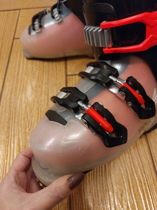 Clapari Tecno pro 210-215. Potrivit pt marime 33.