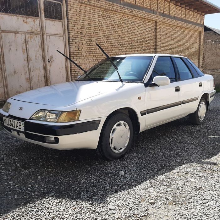 Daewoo Espero sotiladi