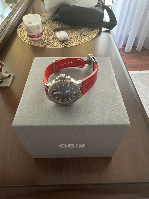 Продам часы