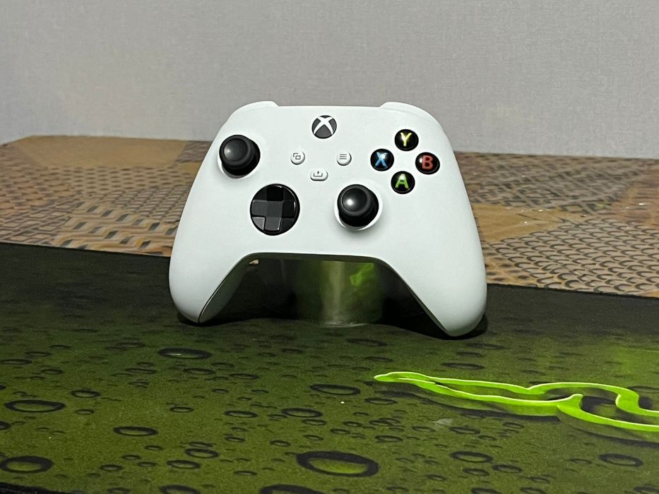 Xbox siries S б/у