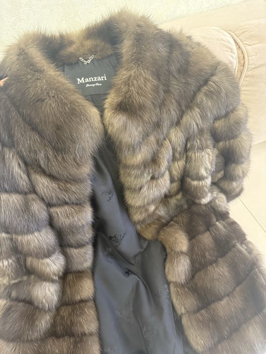Продам шубу из баргузинского соболя.Греция,знаменитый бренд Manzari.44
