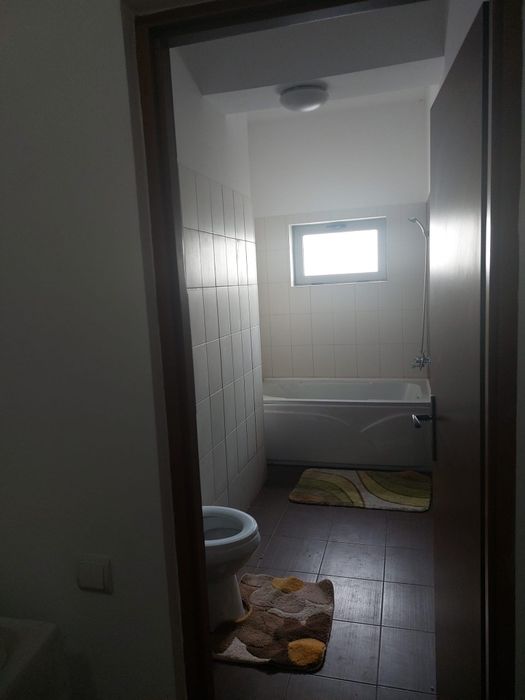 Închiriez apartament 2 camere Strada Mare