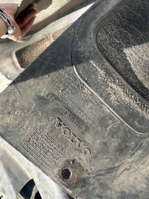 Carenaj stanga spate Volvo S80 30661129