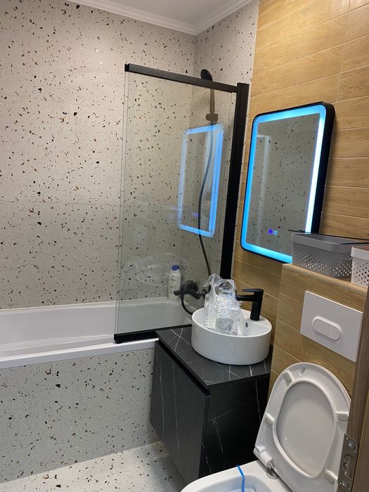 Apartament 3 camere lux la cheie