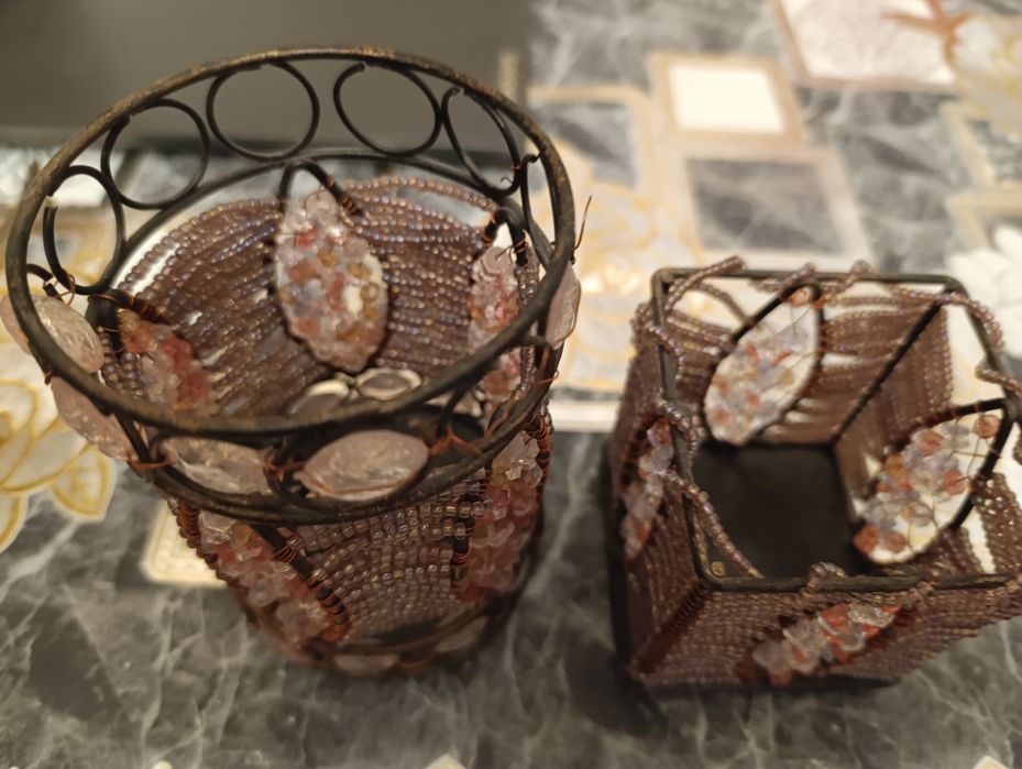 Подставка для свечей,ручная работа из бисера,старинная