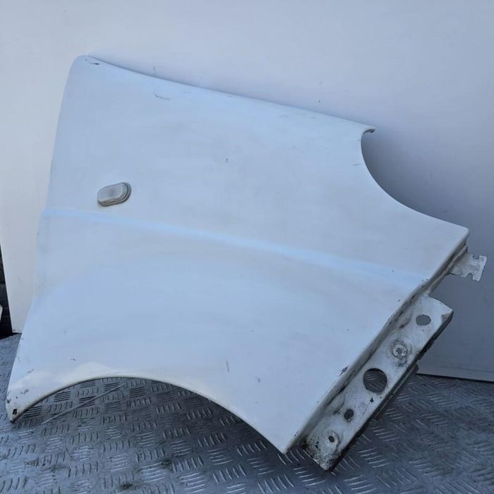 Aripa fata dreapta Opel Vivaro