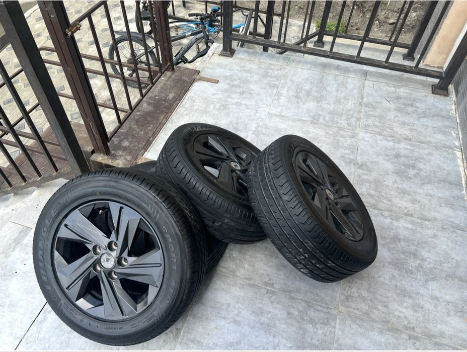 диски Hyundai Elantra
