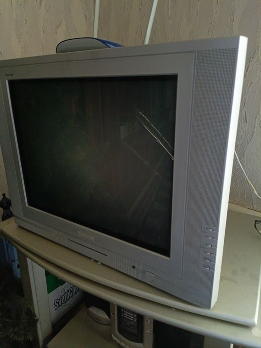 Телевизор Ройсон.