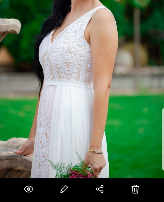 Rochie mireasa deosebită