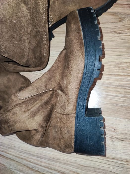 Дълги ботуши Bershka номер 40