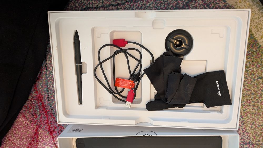 Tableta grafica Huion Kamvas 13